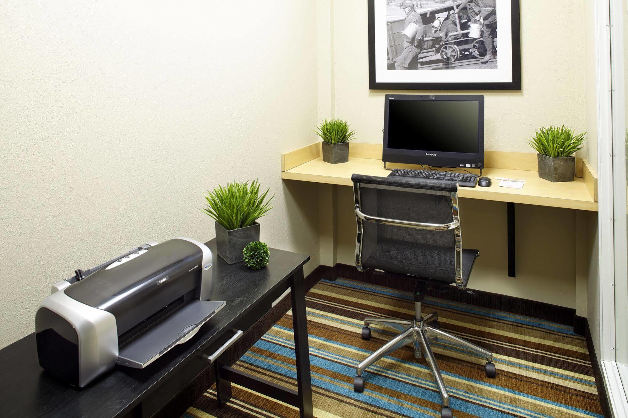 St. Clairsville Hawthorn Extended Stay By Wyndham Saint Clairsville מראה חיצוני תמונה